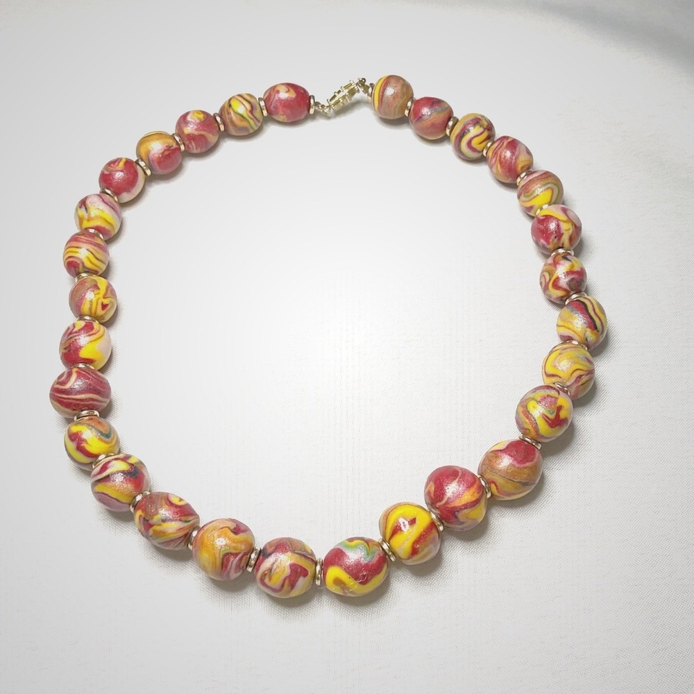 Swirled Beaded Necklace Marbled Pattern Red Yellow Gold Retro Vintage Style Boho